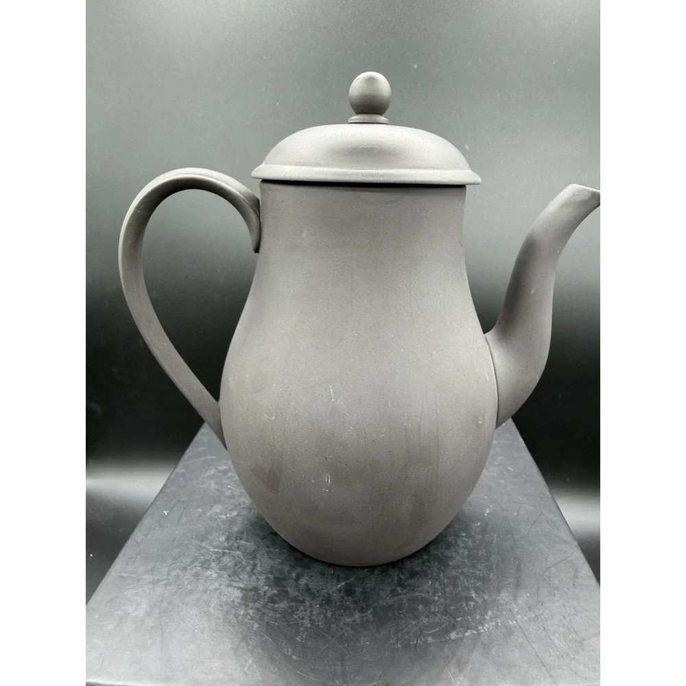 🖤 Wedgwood Matte Black Basalt Jasperware Teapot / Coffee Pot – Vintage Rare 🖤